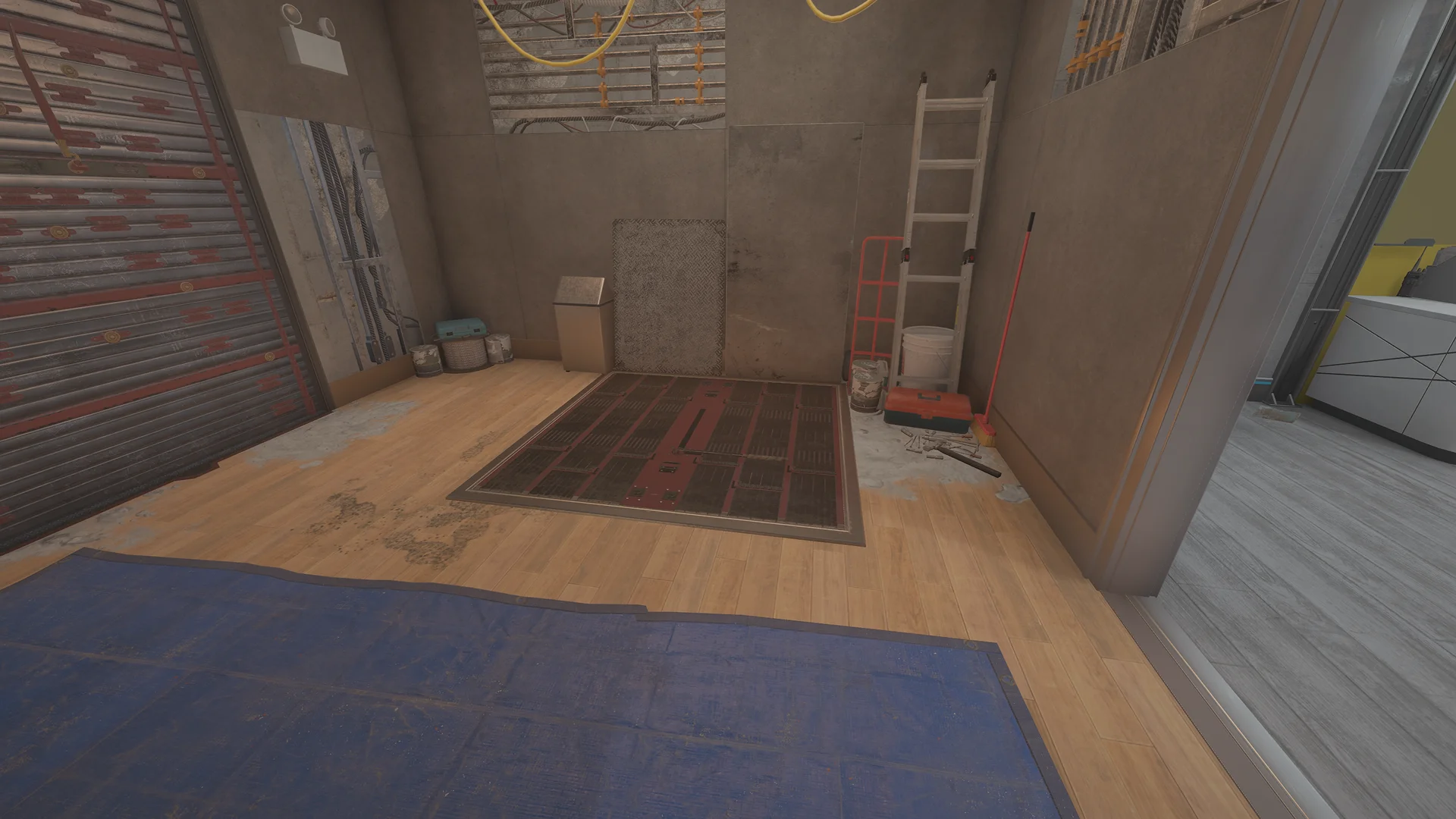 Maintenance room on Kanal 2F with a reinforced shutter, a reinforced floor hatch, a folding ladder, a hand truck, buckets, and a floor tarp